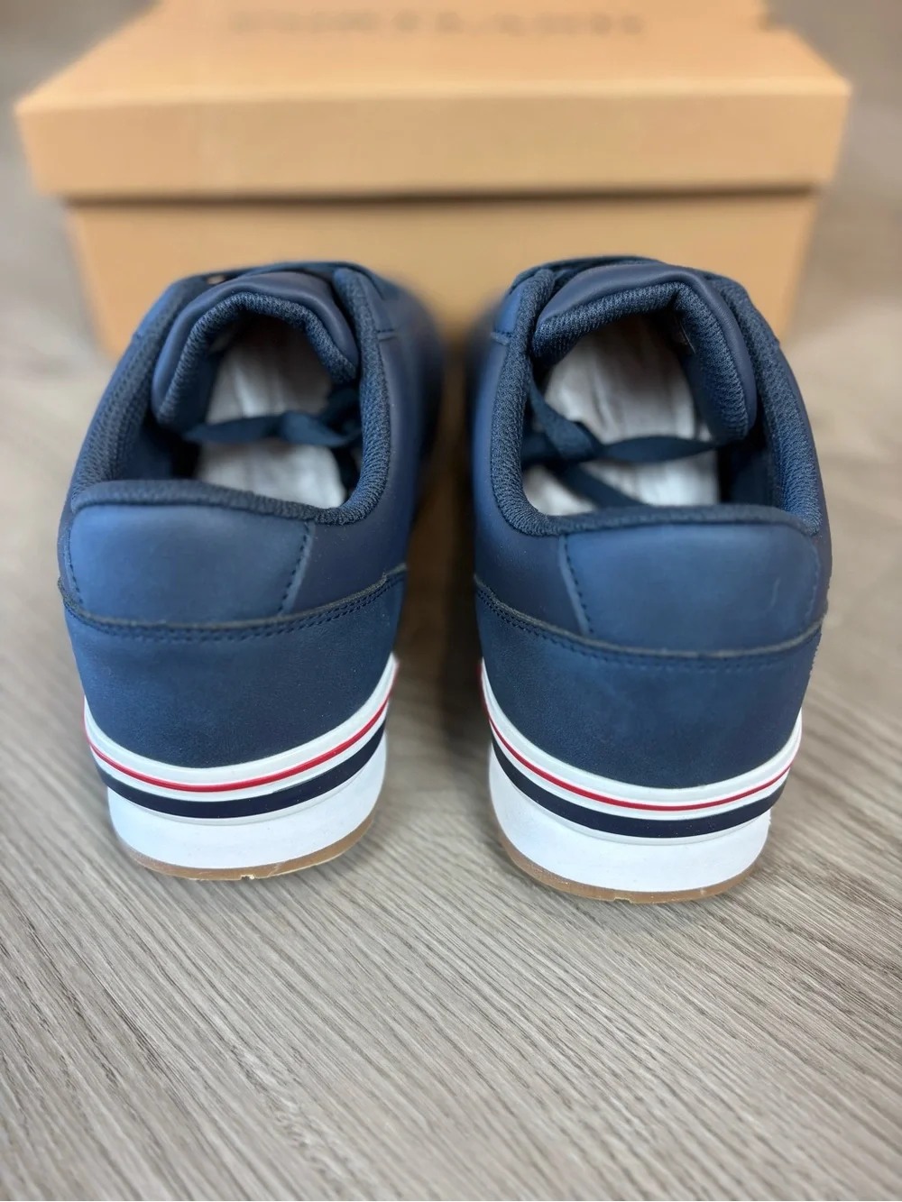 Portland Navy Men's Everyday Sneakers